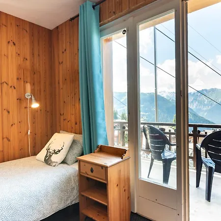 Mont Gele Hotel 2*